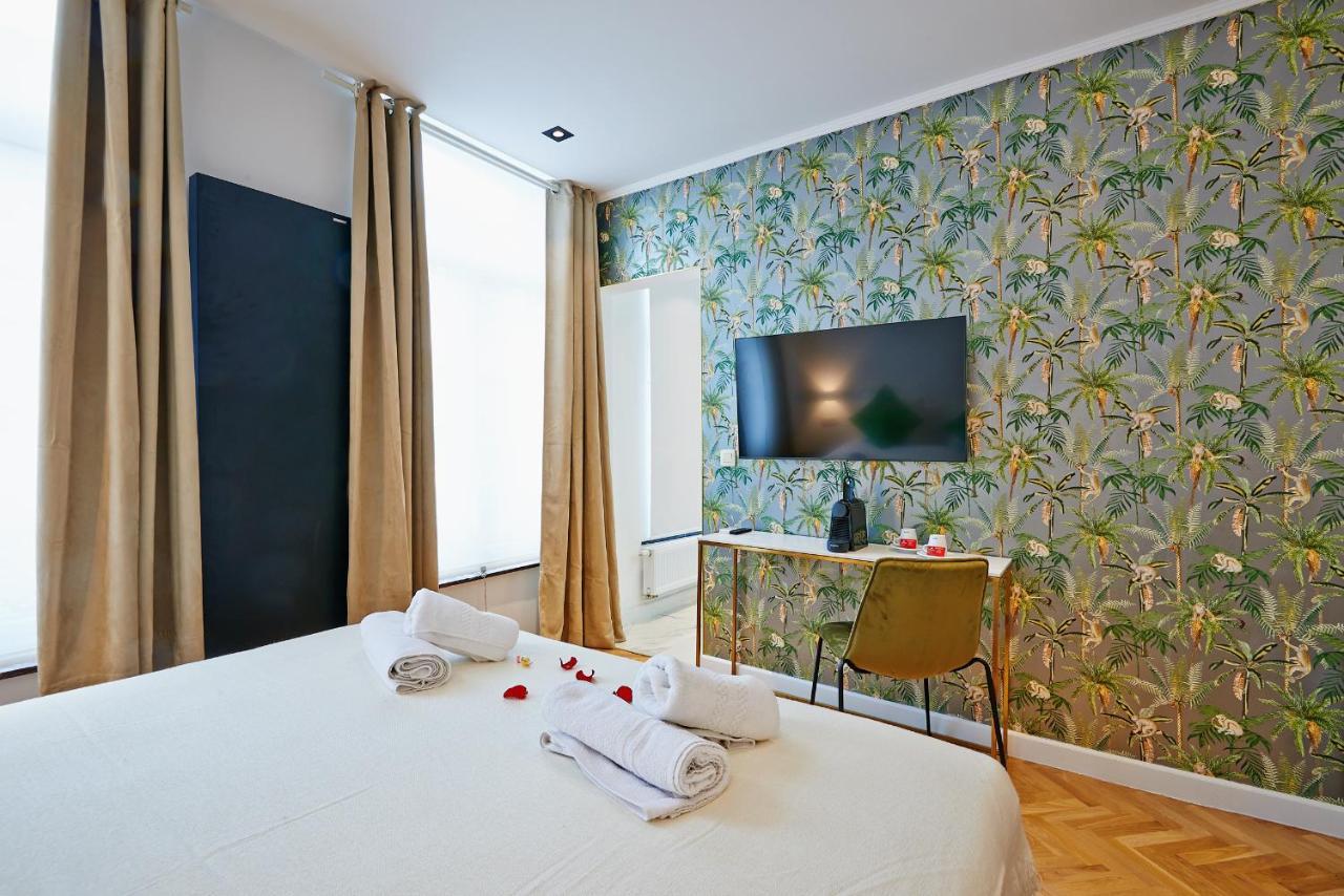 Hotel Les Ecrins Bruxelles Esterno foto