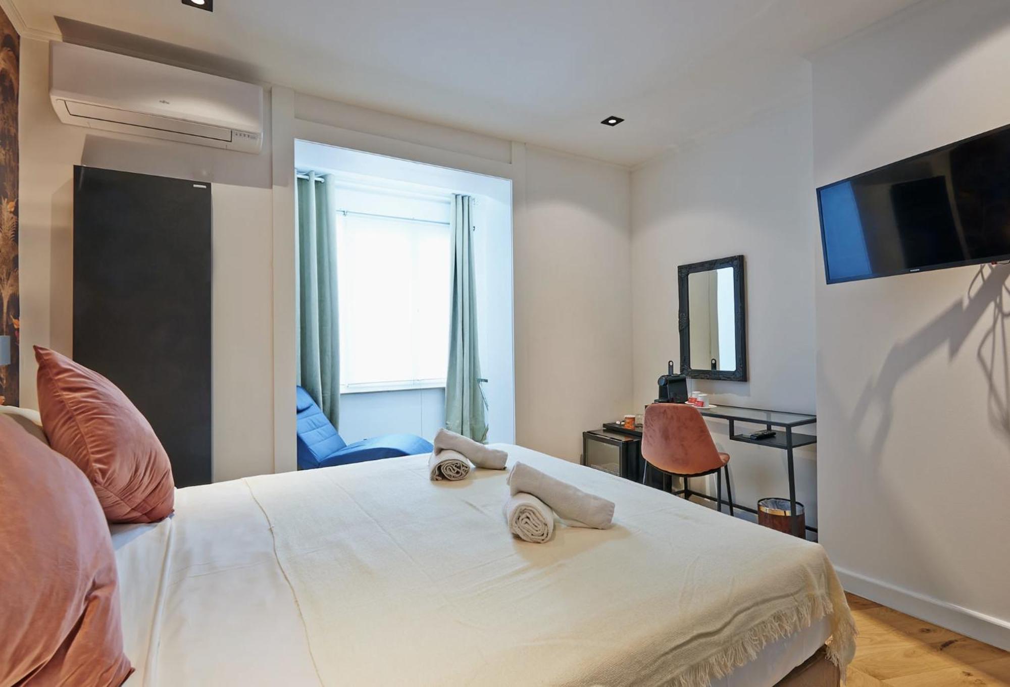 Hotel Les Ecrins Bruxelles Esterno foto